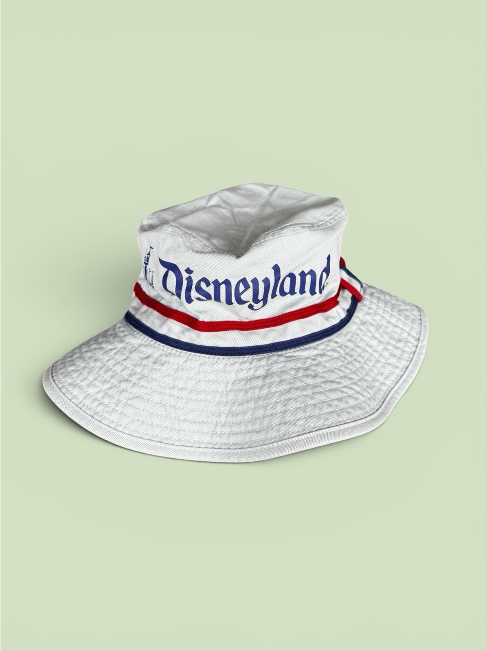 Disneyland Adult Light Blue Bucket Hat with Red & Blue Trim New No Tags